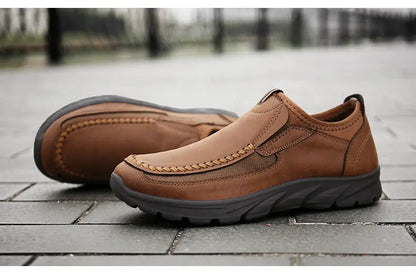 New round toe men's casual shoes - family place
