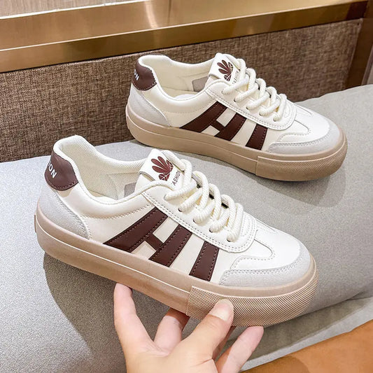 Women's Autumn Thick Bottom Retro Fashion Sports Casual Shoes - family place